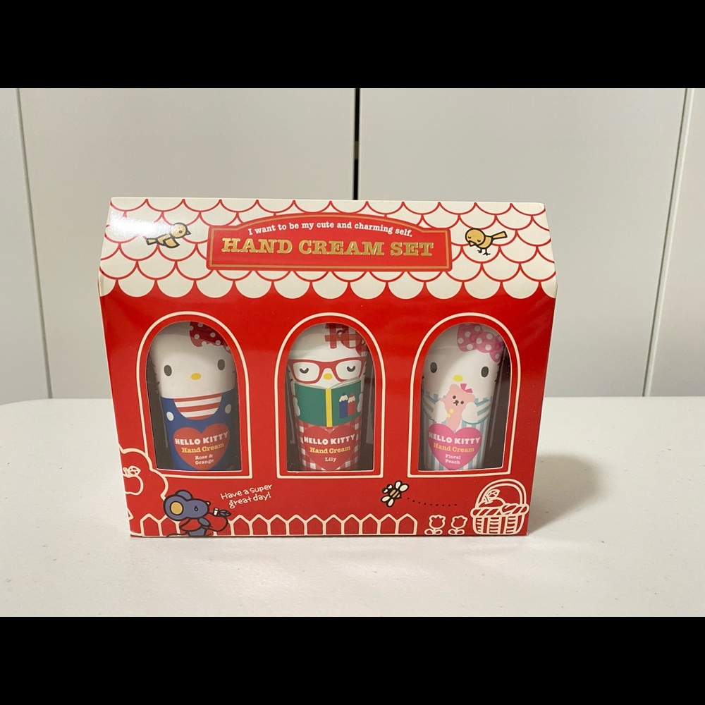 Hello Kitty Hand Cream Set NWT